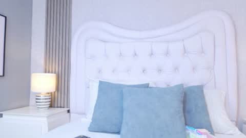 Scarlett Petrova online show from 1, 8, 2026