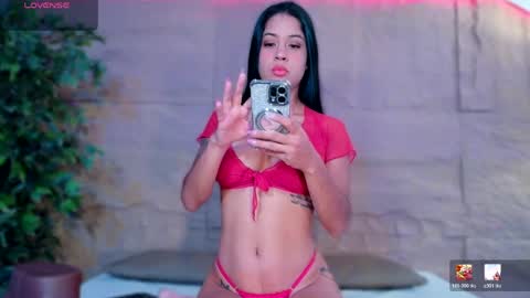 scarlettsinclaiir_ online show from 6, 5, 2026