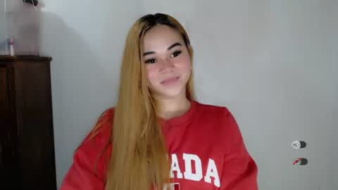 Snapshot of scarletvamp chatting on 14, 9, 2025 scarletvamp online show from 14, 9, 2025