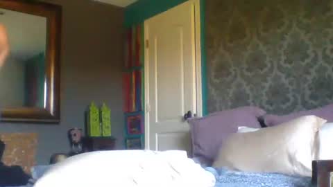 Snapshot of scarredhearted chatting on 23, 10, 2025 scarredhearted online show from 23, 10, 2025