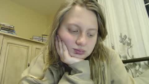 ScarTit Bernhard online show from 4, 12, 2025