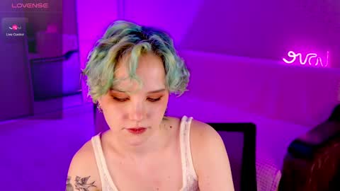 Snapshot of school_love chatting on 10, 3, 2025 Rina online show from 10, 3, 2025