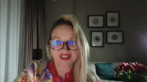 Snapshot of schoolteach chatting on 9, 3, 2026 cindy desire online show from 9, 3, 2026