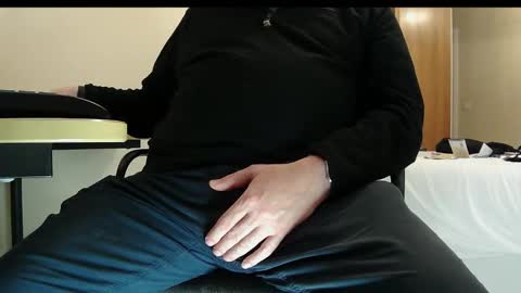 Mick online show from 12, 10, 2025