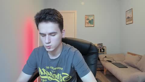 Thomas brunette and Alex blond online show from 30, 1, 2025