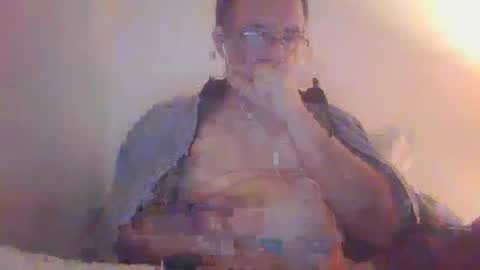 Snapshot of scotchwhieskie chatting on 22, 12, 2024 scotchwhieskie online show from 22, 12, 2024