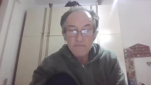 Snapshot of scotchwhieskie chatting on 15, 10, 2025 scotchwhieskie online show from 15, 10, 2025