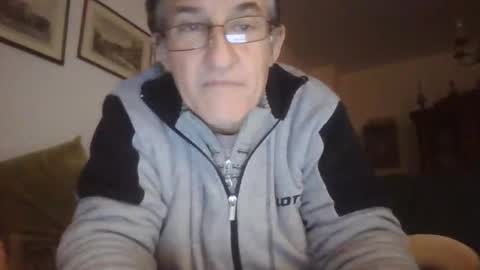 Snapshot of scotchwhieskie chatting on 18, 1, 2026 scotchwhieskie online show from 18, 1, 2026