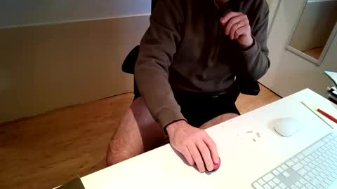 Snapshot of scotsmanx chatting on 5, 12, 2025 scotsmanx online show from 5, 12, 2025