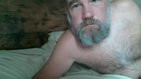 Snapshot of scottybobbit chatting on 28, 9, 2025 Scott online show from 28, 9, 2025