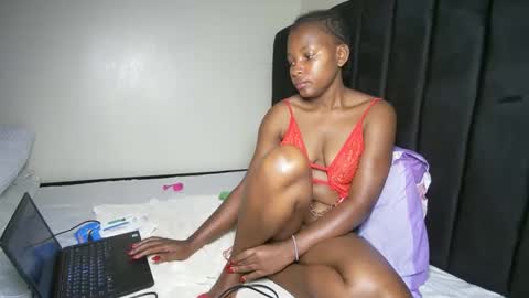 Snapshot of scovia_rael chatting on 11, 5, 2026 Scovia online show from 11, 5, 2026