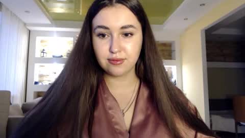 Elizabeth  online show from 6, 12, 2024