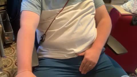 Snapshot of seathrough chatting on 10, 9, 2025 Falco J online show from 10, 9, 2025