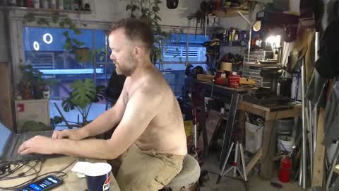 Seattlemanwhore online show from 24, 9, 2025