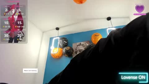 Snapshot of sebas_paul7 chatting on 4, 10, 2025 SebastianPaul online show from 4, 10, 2025