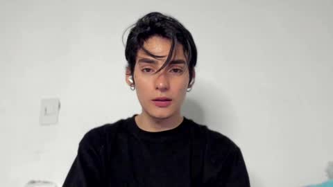 sebastian online show from 26, 12, 2024