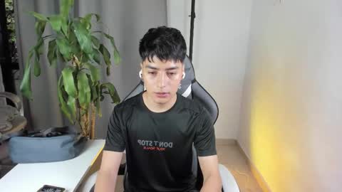 sebastian online show from 23, 3, 2026