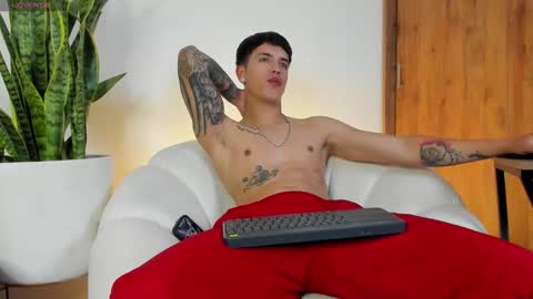 sebastian online show from 18, 11, 2025