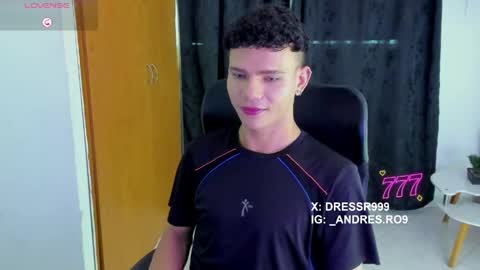 Snapshot of sebascuterouss chatting on 23, 4, 2026 sebas 3 online show from 23, 4, 2026