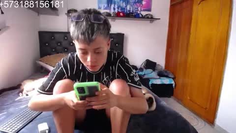 Myystiic online show from 3, 12, 2025