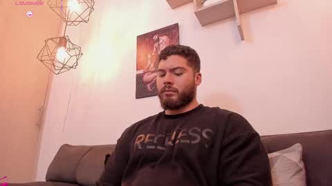 Instagram jeanpaulfit  online show from 15, 9, 2025