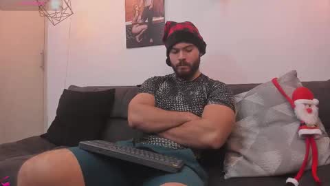 Instagram jeanpaulfit  online show from 13, 12, 2025