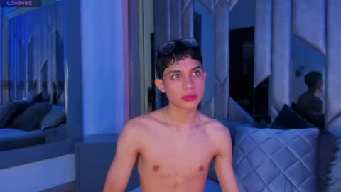 Sebastian online show from 10, 7, 2026