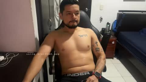 Snapshot of sebaz044 chatting on 25, 10, 2025 sebaz044 online show from 25, 10, 2025