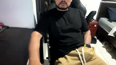 Snapshot of sebaz044 chatting on 19, 1, 2026 sebaz044 online show from 19, 1, 2026