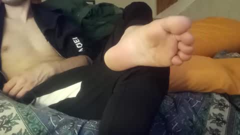 Snapshot of secretbigcock9988 chatting on 15, 12, 2025 Dirty13 online show from 15, 12, 2025