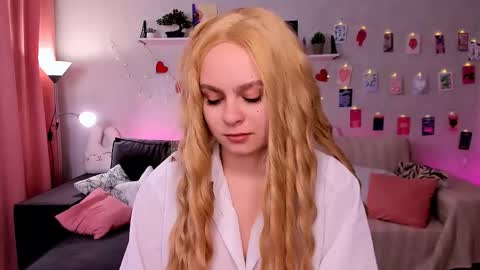 Vivien online show from 16, 3, 2026