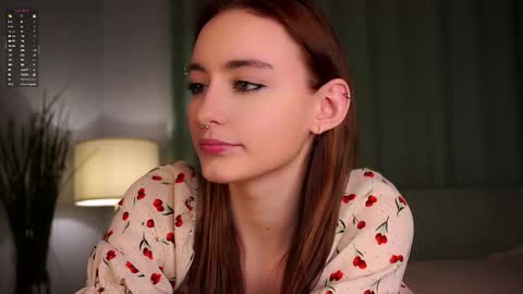 Snapshot of secrethustle chatting on 12, 1, 2026 Lily online show from 12, 1, 2026