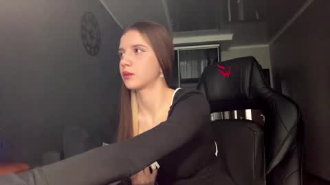 Nika online show from 23, 4, 2026