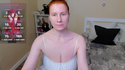 seductive_foxy_ online show from 18, 10, 2025