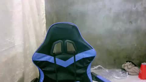 Snapshot of seductive_mitchxx chatting on 6, 6, 2026 seductive_mitchxx online show from 6, 6, 2026