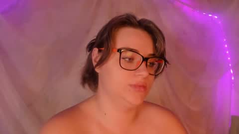 seductive_she_wolf online show from 29, 7, 2026