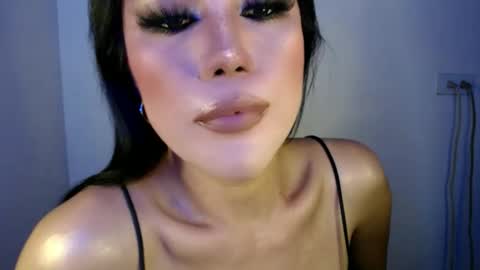 Snapshot of seductivecatxxx chatting on 10, 1, 2026 dyosa isabel online show from 10, 1, 2026