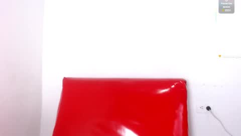 Estefany online show from 9, 4, 2026