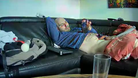 Snapshot of seeebi chatting on 22, 12, 2024 Sebastian online show from 22, 12, 2024