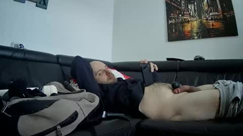 Snapshot of seeebi chatting on 1, 2, 2025 Sebastian online show from 1, 2, 2025