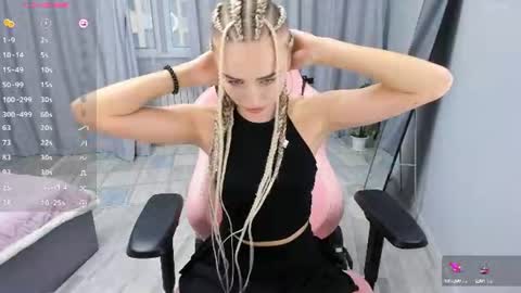Lucia Lucy online show from 2, 8, 2026