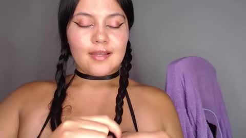Gaby  but call me selena  instagram sele04angel1 online show from 5, 5, 2026