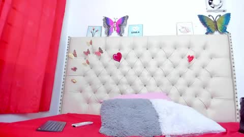 selena_beautyy online show from 4, 5, 2026