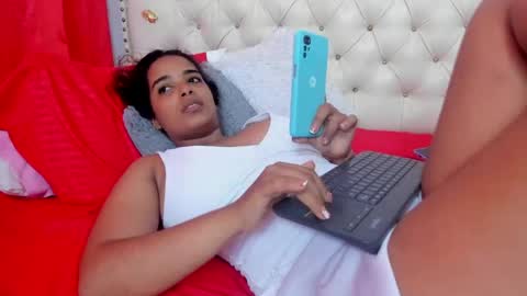 selena_beautyy online show from 11, 5, 2026