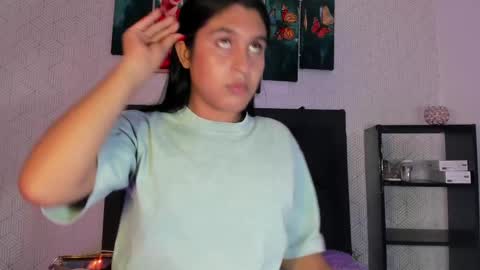 selena_fox7 online show from 8, 10, 2025
