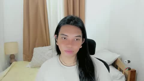 Snapshot of selena_fuckdoll chatting on 21, 12, 2025 Selena online show from 21, 12, 2025