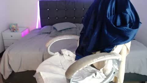 Snapshot of selena_hotmilf chatting on 8, 7, 2026 Selena online show from 8, 7, 2026