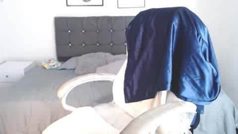 Snapshot of selena_hotmilf chatting on 5, 8, 2026 Selena online show from 5, 8, 2026