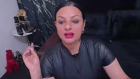Selene online show from 22, 6, 2026