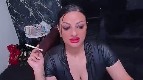 Selene online show from 14, 7, 2026